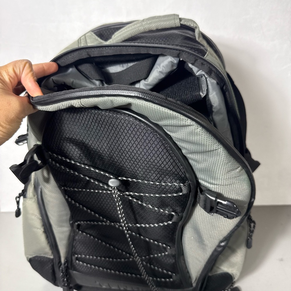 Tenba Camera Backpack Bag - Picture 2 of 13